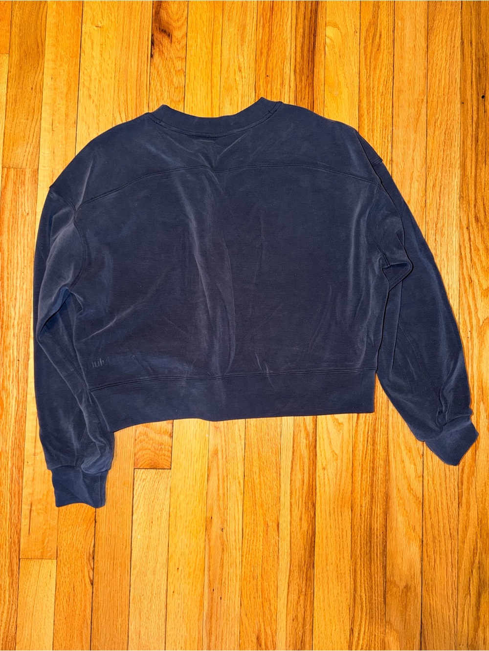 Lululemon softstreme perfectly oversized cropped Crew Women's Sweatshirt - Picture 2 of 6